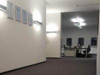 Büroreinigung‎