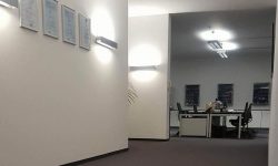Büroreinigung‎